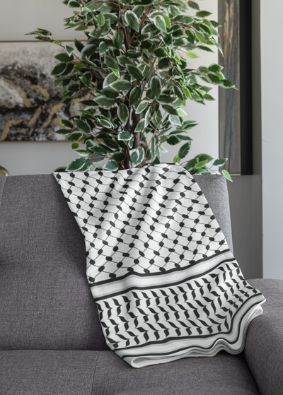 Keffiyeh Velveteen Blanket