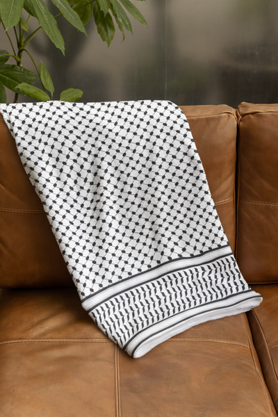 Keffiyeh Velveteen Blanket